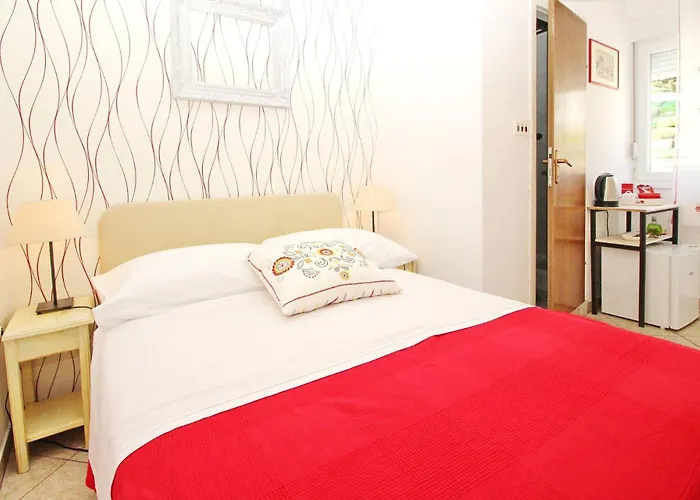 Rozanda Penzion 3*